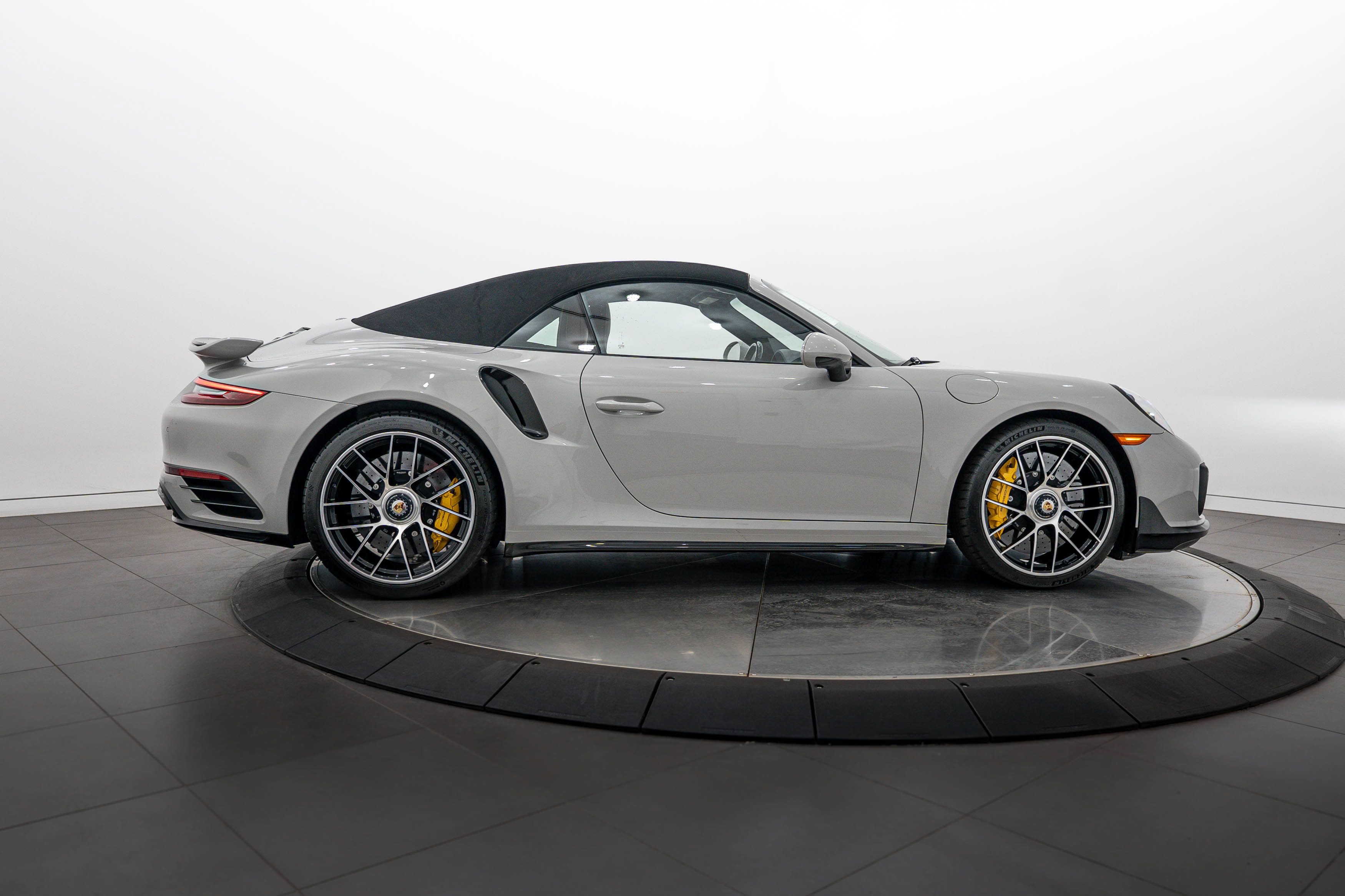 Certified 2019 Porsche 911 Turbo S AWD/4WD image 28