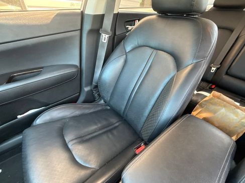 Used 2017 Kia Optima EX FWD image 13