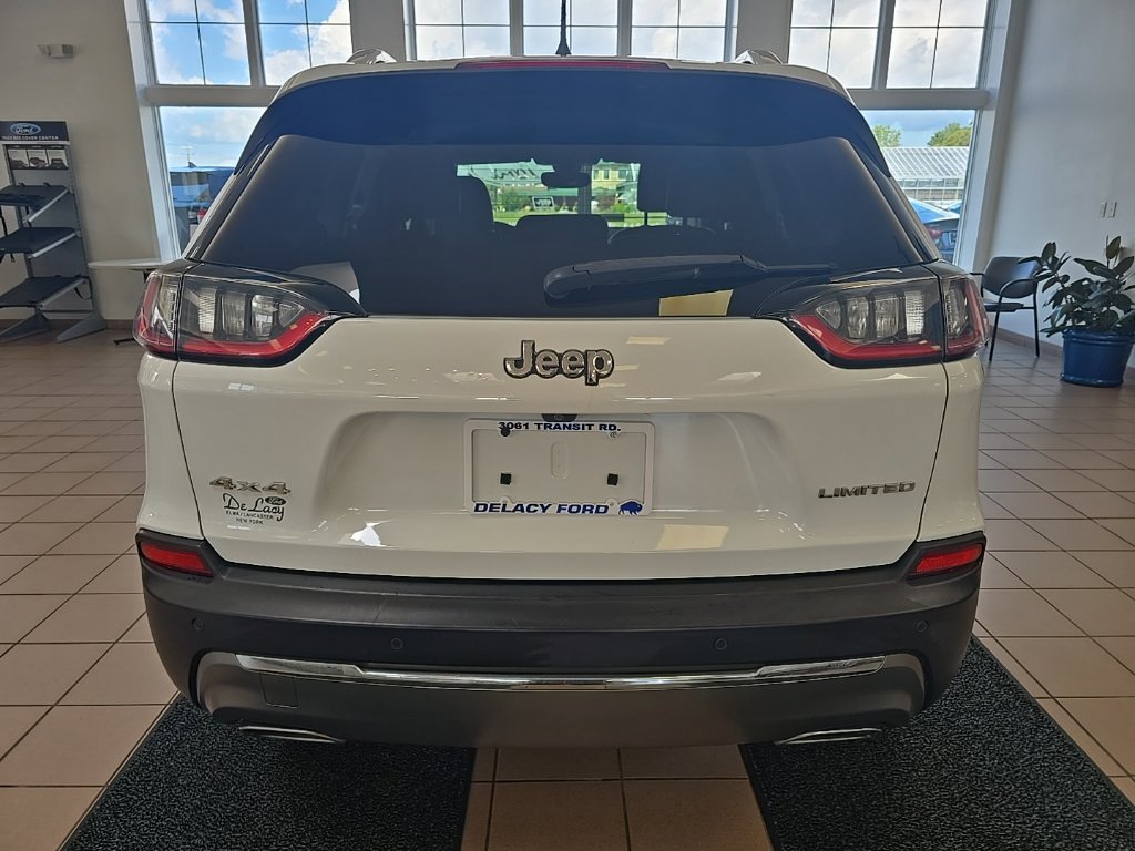 Used 2019 Jeep Cherokee Limited AWD/4WD image 6