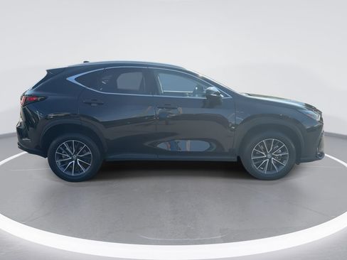 Used 2024 Lexus NX 350 AWD image 9