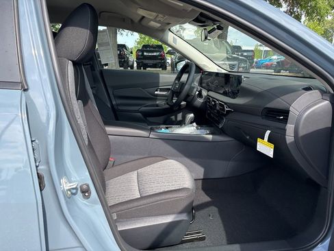 New 2026 Nissan Sentra SV w/ Floor Mat Package FWD image 17