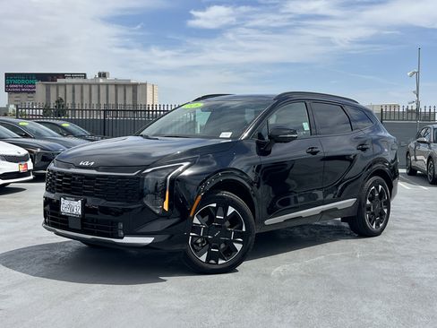 Used 2026 Kia Sportage SX image 2