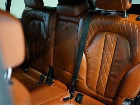 Used 2019 BMW X7 xDrive50i w/ Dynamic Handling Package AWD/4WD image 25