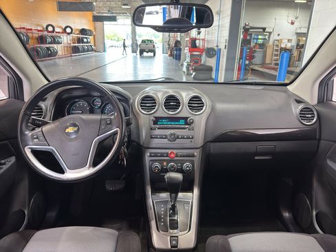 Used 2014 Chevrolet Captiva Sport LS FWD image 12