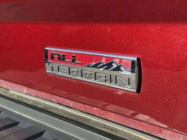 Used 2016 GMC Sierra 1500 SLE w/ All-Terrain Package AWD/4WD image 7
