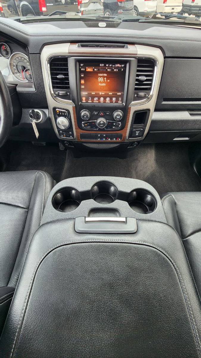 Used 2017 RAM 1500 Laramie AWD/4WD image 14