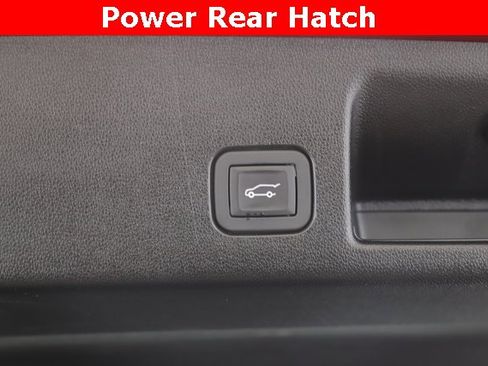 Used 2025 Chevrolet Equinox EV LT w/ Convenience Package image 26