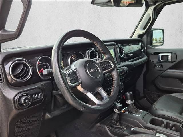 Used 2021 Jeep Wrangler Unlimited Rubicon w/ Xtreme Recon 35" Tire Package AWD/4WD image 9