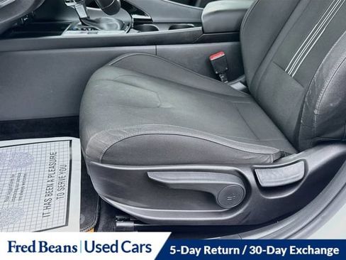 Used 2021 Hyundai Elantra SEL w/ Convenience Package FWD image 24