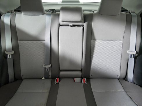 Used 2017 Toyota Corolla LE FWD image 13