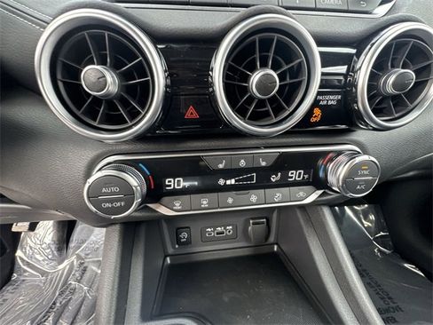 New 2025 Nissan Sentra SV image 18