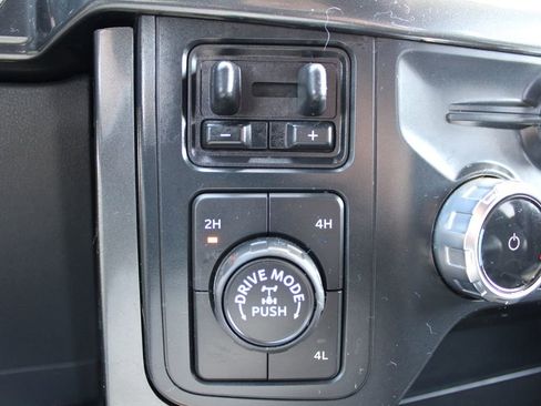 Used 2022 Ford F150 XLT w/ Equipment Group 302A High AWD/4WD image 25