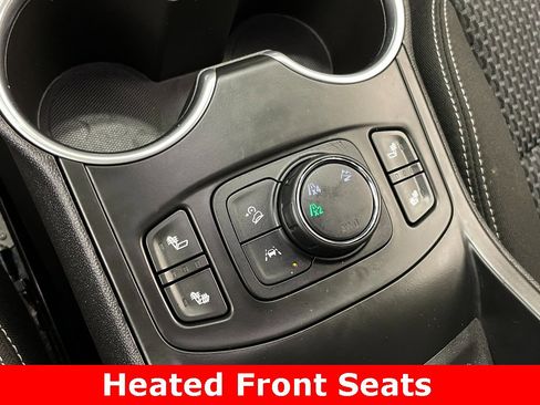 Certified 2022 GMC Terrain SLE w/ Driver Convenience Package image 8