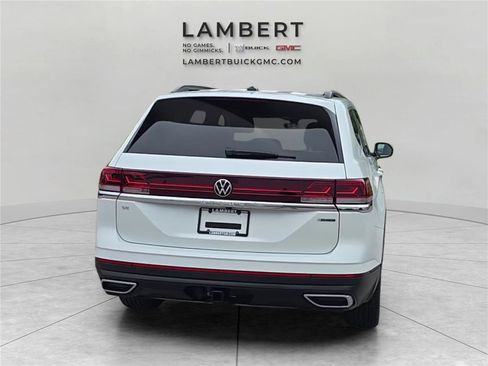 Used 2026 Volkswagen Atlas SE AWD/4WD image 4