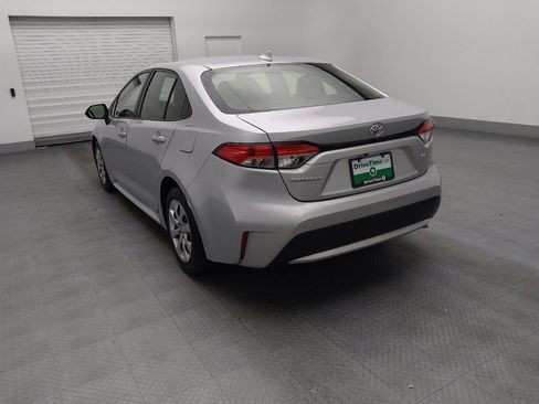 Used 2021 Toyota Corolla LE image 5
