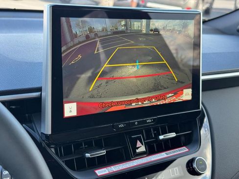 Certified 2026 Toyota Corolla Cross XLE w/ Convenience Package image 17