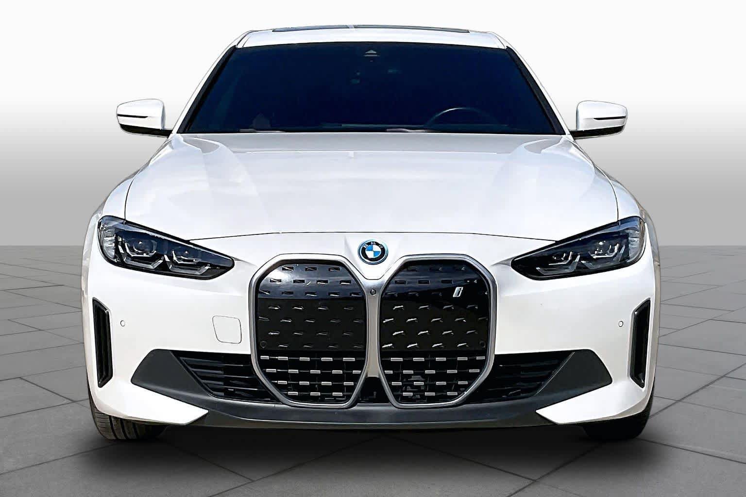 Used 2024 BMW i4 eDrive35 w/ Convenience Package RWD image 4