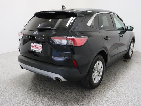 Used 2022 Ford Escape SE FWD image 7