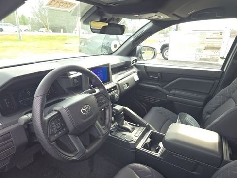 New 2026 Toyota Tacoma SR5 RWD image 9