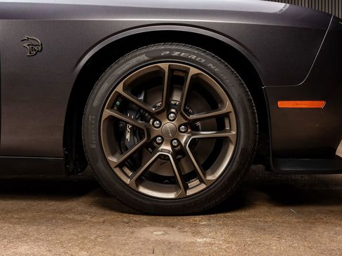 Used 2021 Dodge Challenger SRT Hellcat image 11