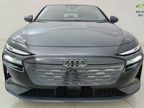 Used 2025 Audi A6 e-tron Premium Plus w/ Premium Plus RWD image 13