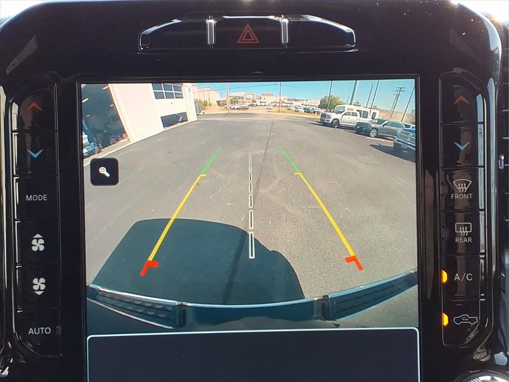 Used 2022 RAM 1500 Big Horn AWD/4WD image 5