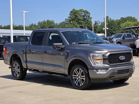 Used 2022 Ford F150 XL w/ STX Appearance Package AWD/4WD image 2