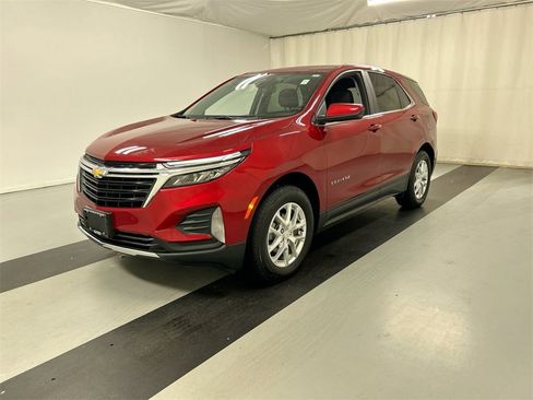 Used 2023 Chevrolet Equinox LT image 5