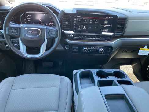 Used 2024 GMC Sierra 2500 SLE w/ SLE Value Package; AWD/4WD image 4