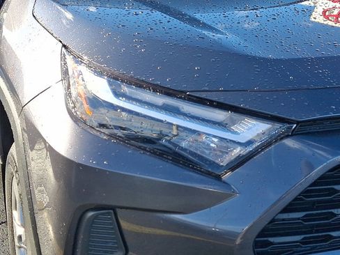 Used 2024 Toyota RAV4 XLE image 9