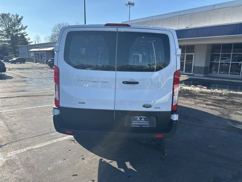 Used 2023 Ford Transit 250 Low Roof AWD w/ Exterior Upgrade Package image 4