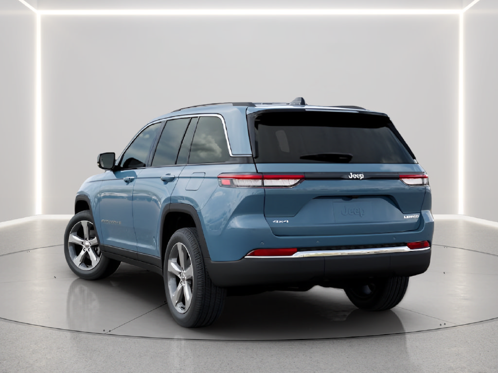 New 2026 Jeep Grand Cherokee Limited w/ Trailer Tow Package AWD/4WD image 3