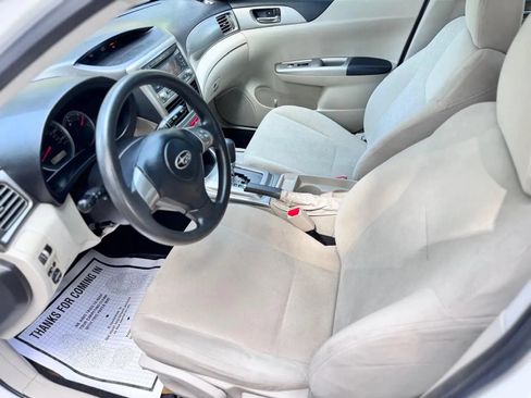 Used 2010 Subaru Impreza 2.5i AWD/4WD image 9