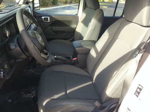 New 2026 Jeep Wrangler Unlimited Sport image 11