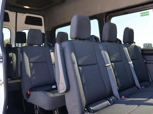 Used 2019 Mercedes-Benz Sprinter 2500 image 20