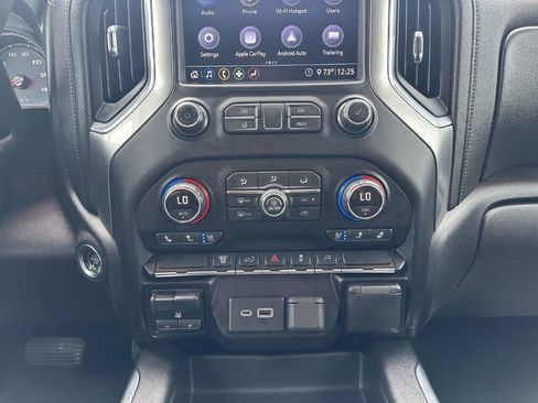 Used 2020 Chevrolet Silverado 2500 LTZ w/ LTZ Convenience Package image 21