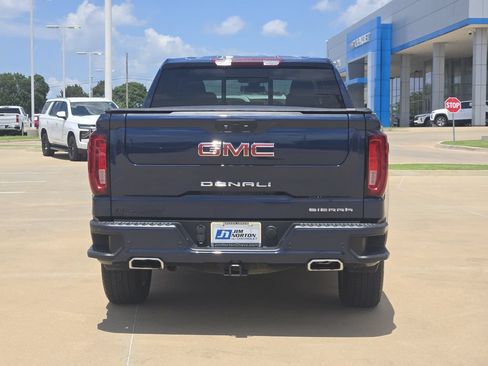 Used 2022 GMC Sierra 1500 Denali w/ Driver Alert Package II AWD/4WD image 6