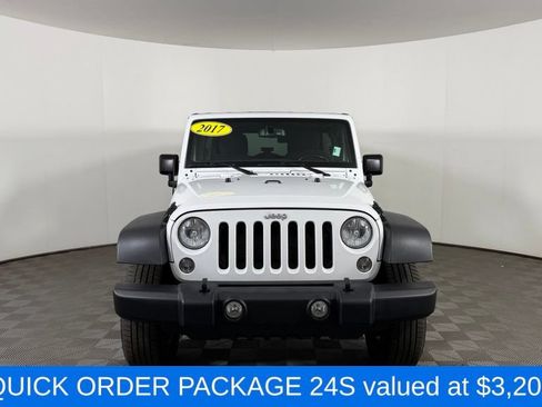 Used 2017 Jeep Wrangler Unlimited Sport w/ Quick Order Package 24S AWD/4WD image 2