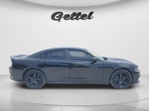 Used 2019 Dodge Charger R/T RWD image 4
