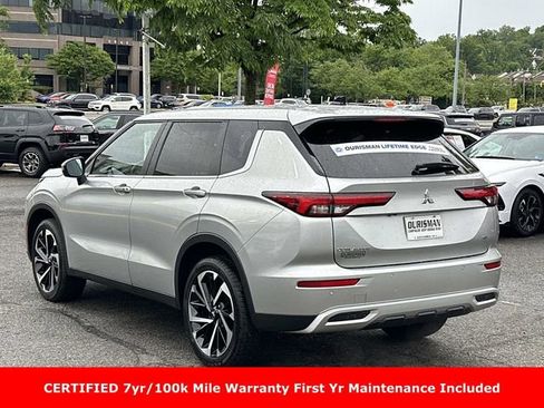 Used 2023 Mitsubishi Outlander SE AWD/4WD image 5