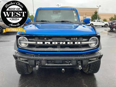 Used 2023 Ford Bronco Outer Banks w/ Sasquatch Package AWD/4WD image 1