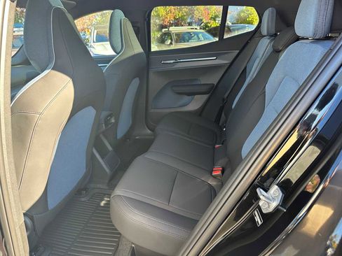 New 2025 Volvo EX30 Plus w/ Protection Package Premier image 15