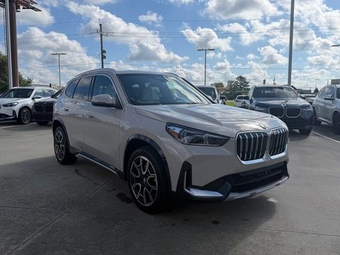 Used 2026 BMW X1 xDrive28i w/ Convenience Package AWD/4WD image 3