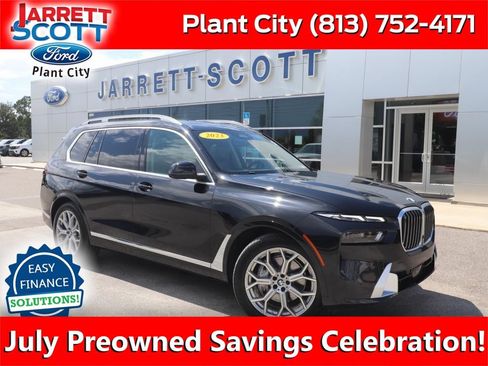Used 2023 BMW X7 xDrive40i AWD/4WD image 1