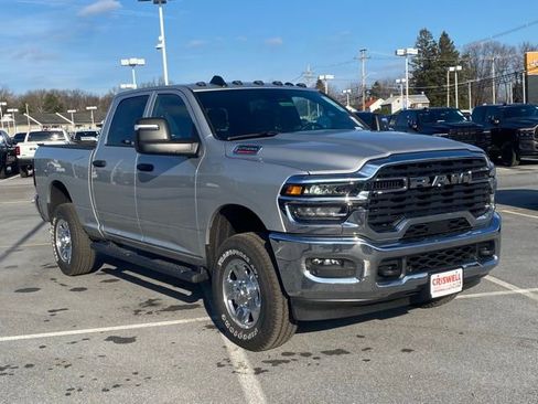 New 2026 RAM 2500 Tradesman AWD/4WD image 2