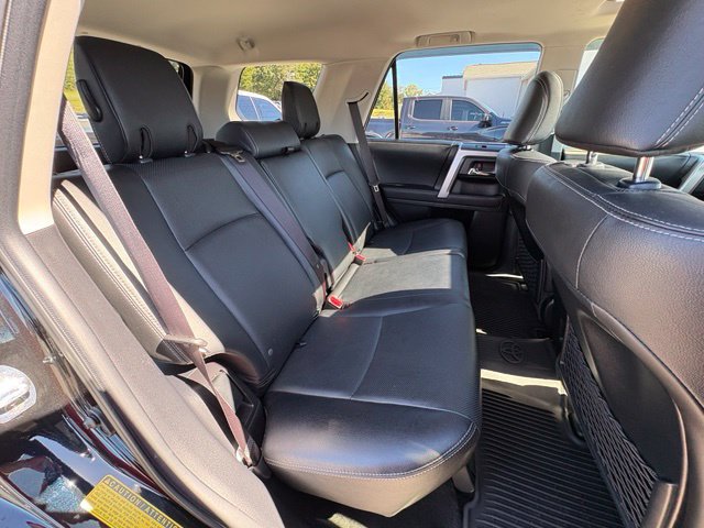 Used 2023 Toyota 4Runner Limited AWD/4WD image 31