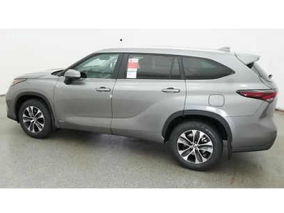 New 2026 Toyota Highlander XLE