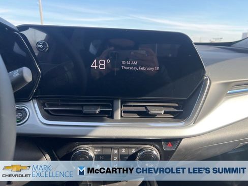 New 2026 Chevrolet Trax LT w/ Driver Confidence Package image 17