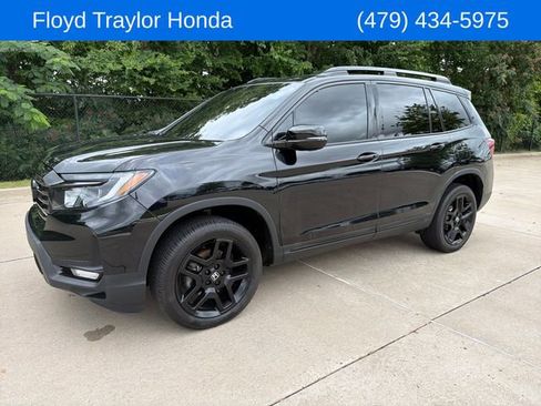 Used 2024 Honda Passport Black Edition image 1