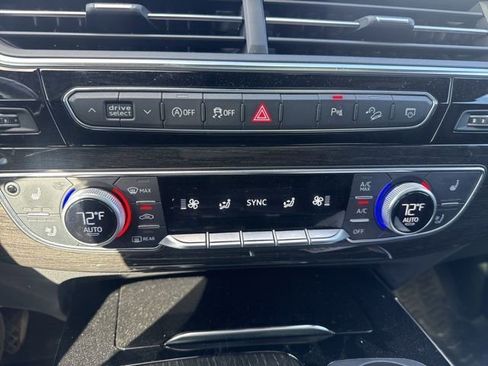 Used 2018 Audi Q7 3.0T Prestige w/ Prestige Package AWD/4WD image 15